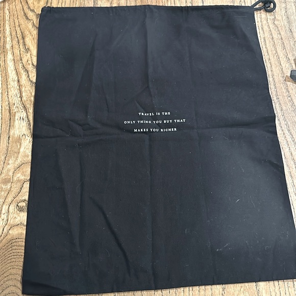 AETHER BLACK DUST BAG - Picture 2 of 2